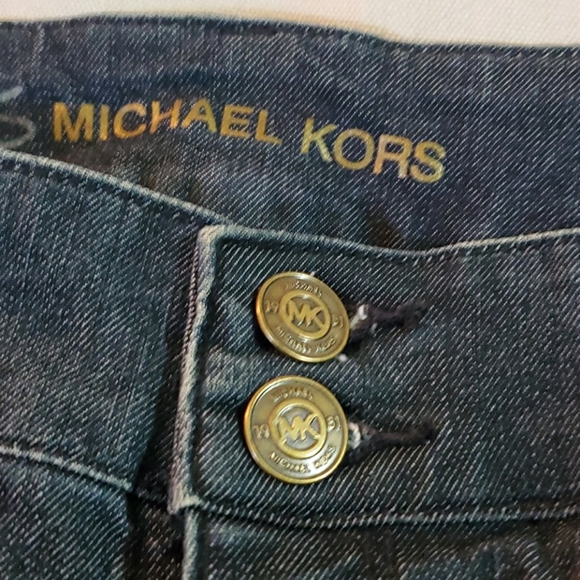 Michael Kors Denim Dark Blue Jeans Wide Leg Pants Size 6 Two Buttons 5 Pockets - Picture 3 of 10